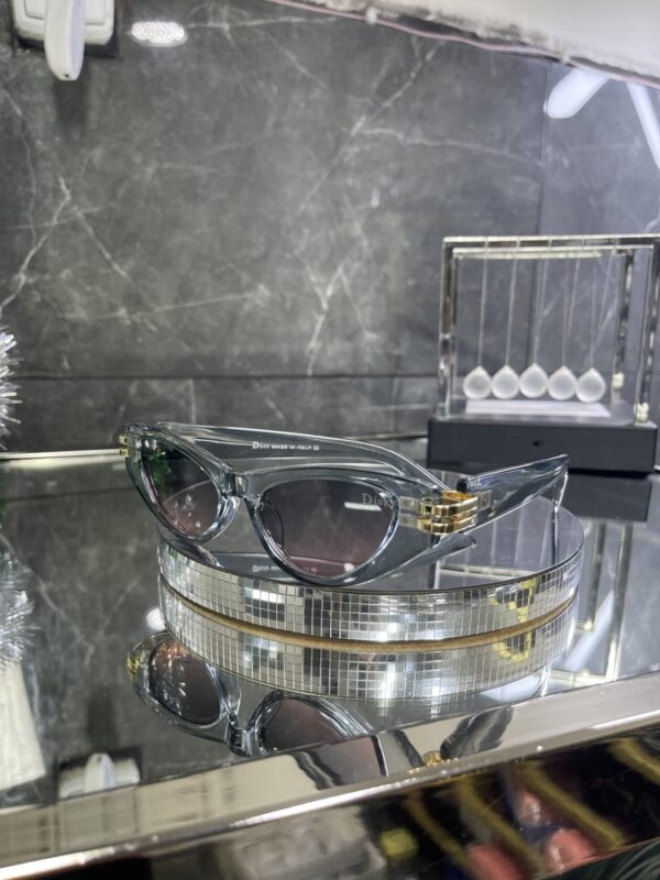 Christian Dior 040