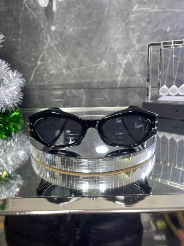 Christian Dior 045