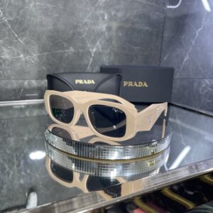 Prada 173