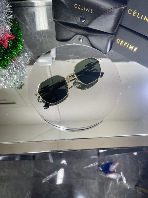 Celine 150