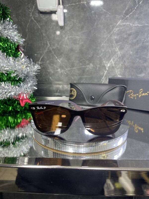 Rayban 128