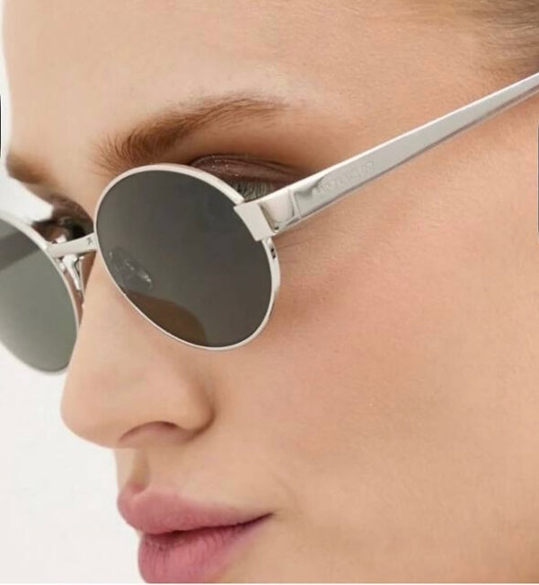 Yvesaintlaurent Oval Metal Gümüş çerçeve siyah cam 471
