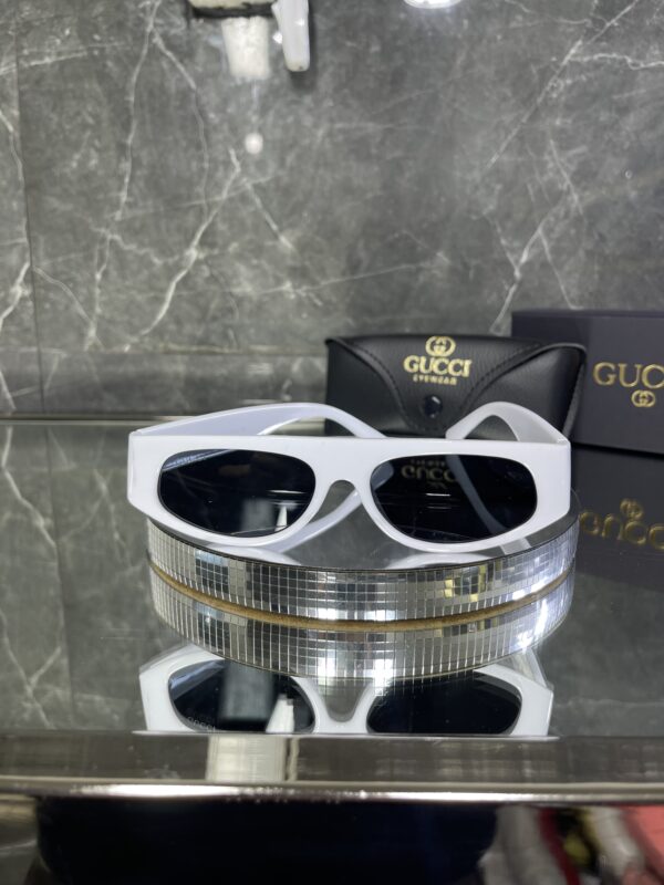 Gucci 370