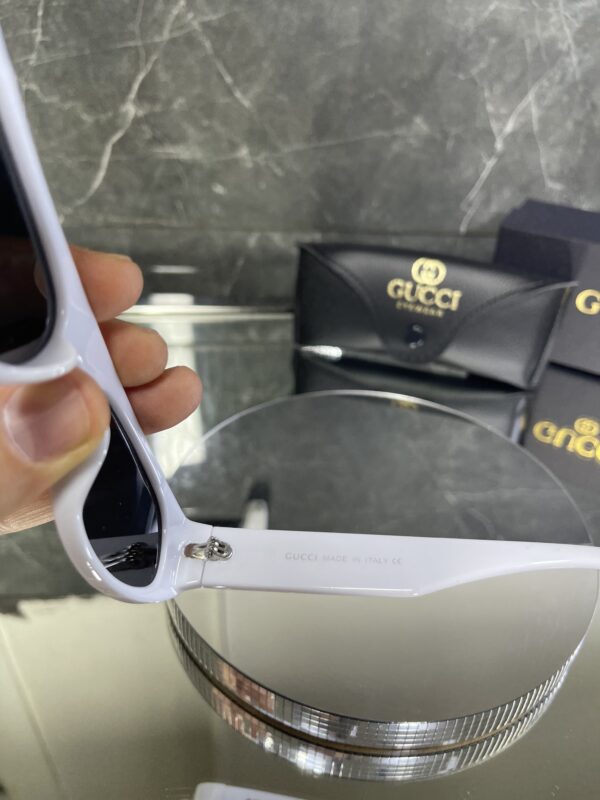 Gucci 370