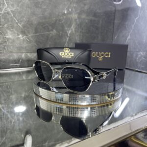 Gucci 369