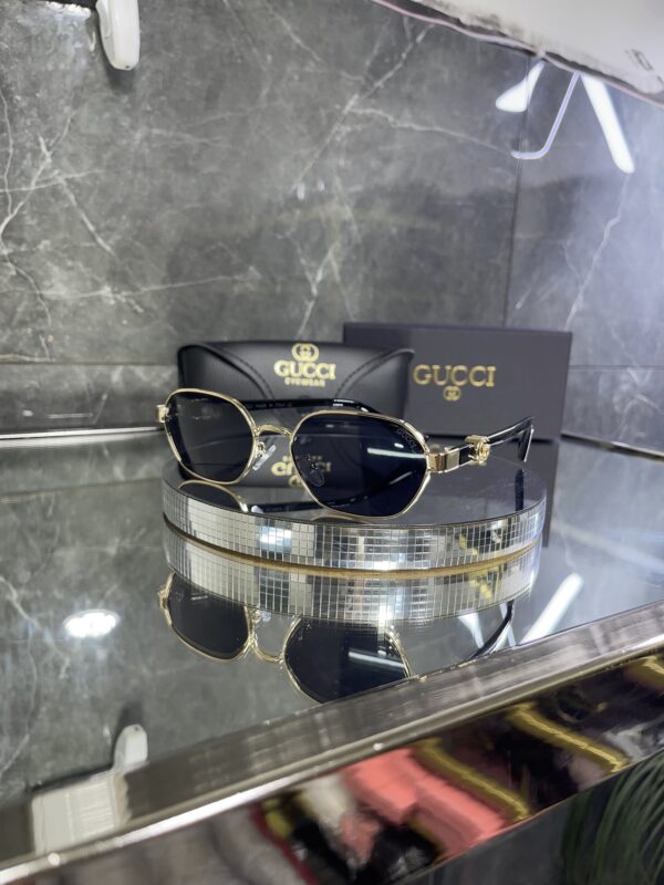 Gucci 368