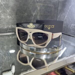 Gucci 363