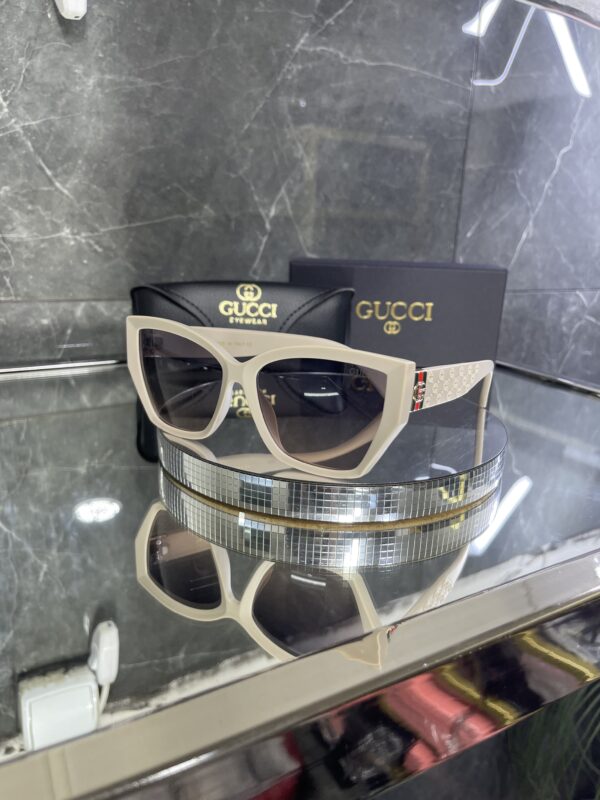Gucci 363