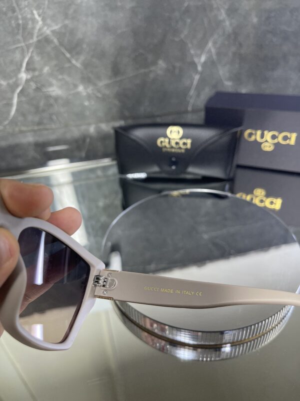 Gucci 363