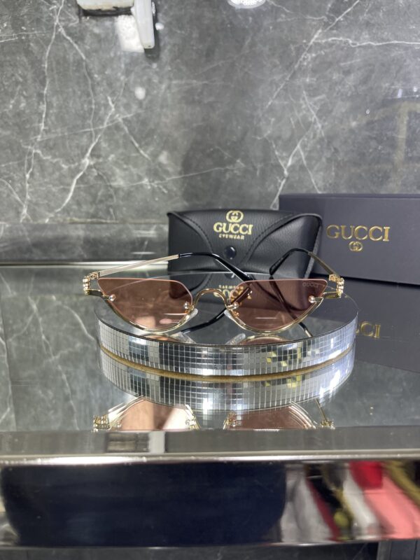 Gucci 359