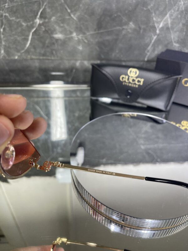 Gucci 359