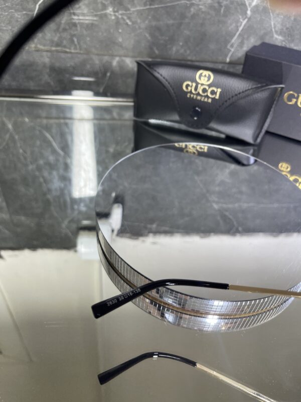 Gucci 359