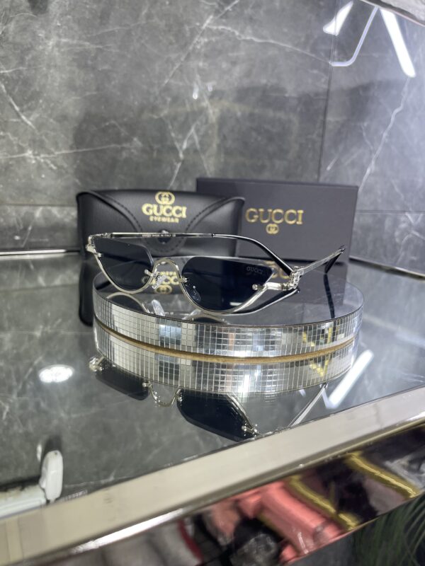 Gucci 356