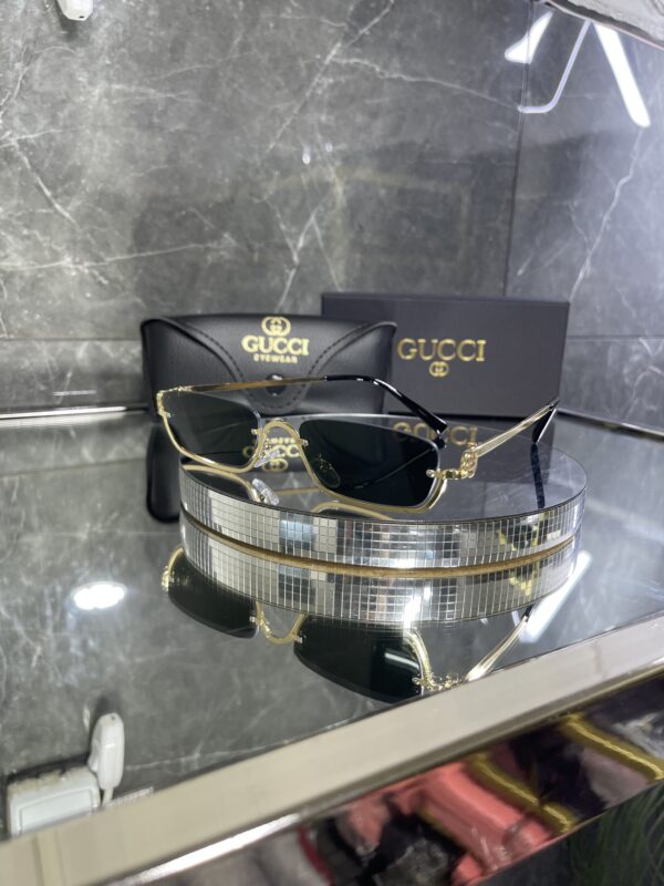 Gucci yeşil cam 354