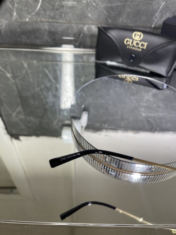 Gucci yeşil cam 354