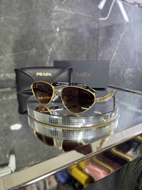 Prada 398