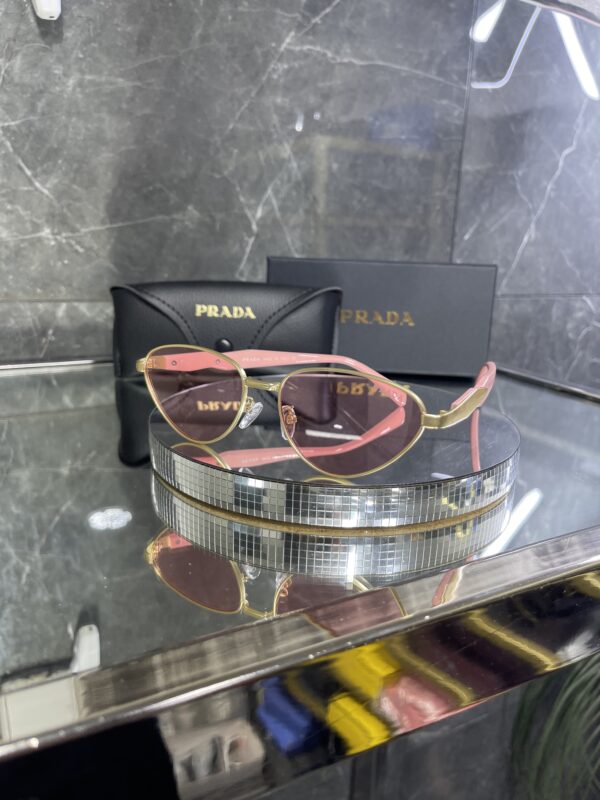 Prada 397