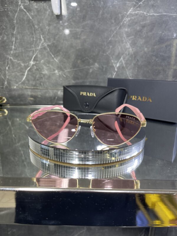 Prada 397