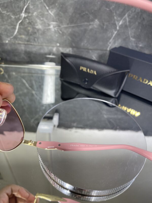 Prada 397