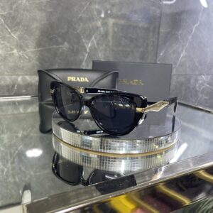 Prada 394