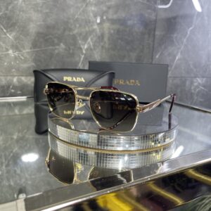 Prada 392