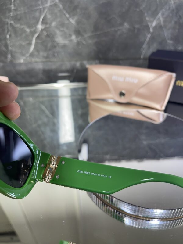 Miu Miu 386