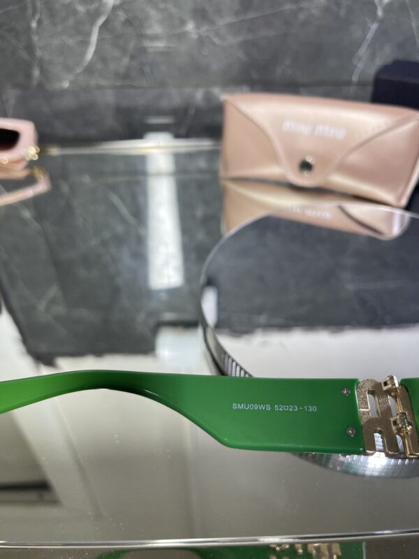 Miu Miu 386