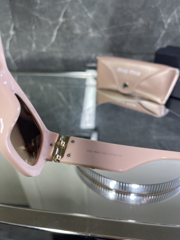 Miu Miu 385
