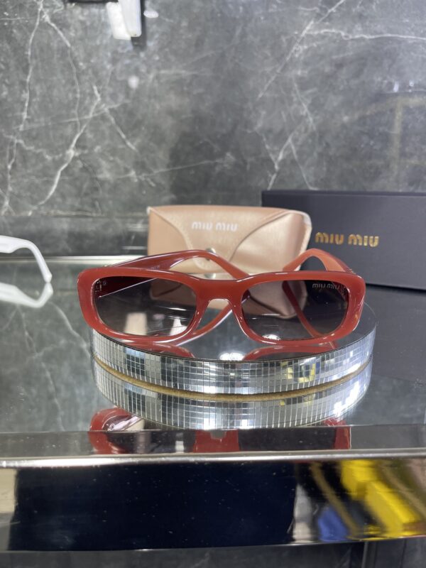 Miu Miu 386