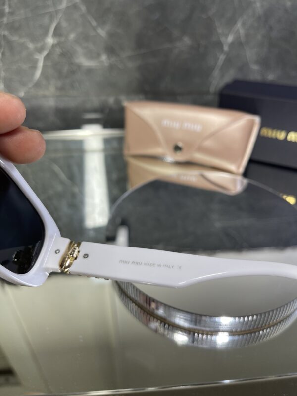 Miu Miu 382