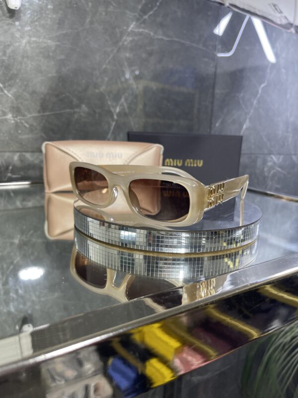 Miu Miu 384