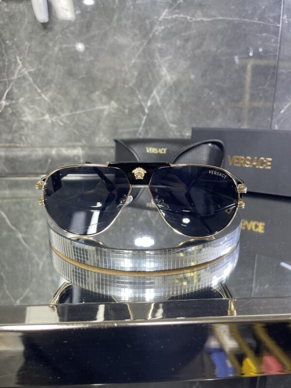 Versace Boss gold detay 425