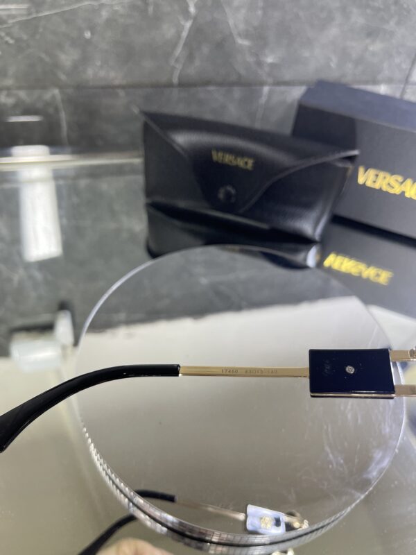 Versace Boss gold detay 425