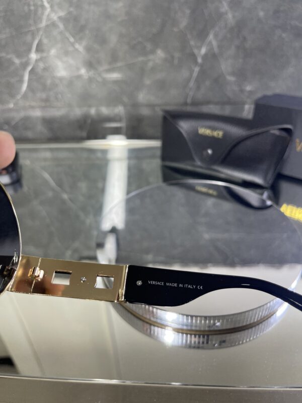 Versace eros siyah cam 423