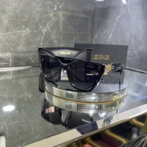 Versace siyah cam siyah çerçeve gold detay 418