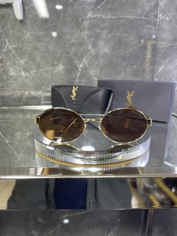 Yvesaintlaurent Oval Metal Gold Çerçeve Kahve Cam 472