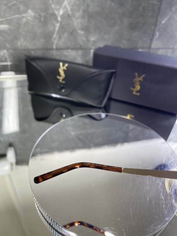 Yvesaintlaurent Oval Metal Gold Çerçeve Kahve Cam 472