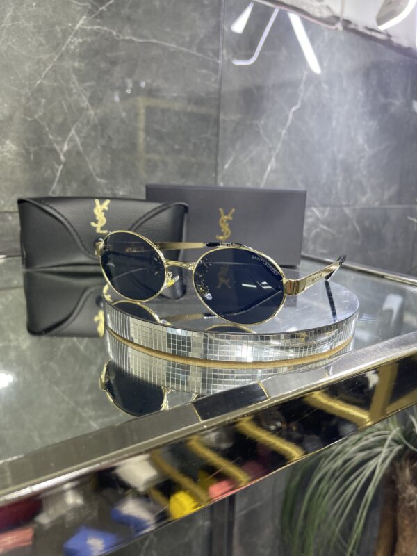 Yvesaintlaurent Oval Metal Gold Çerçeve Siyah cam 473
