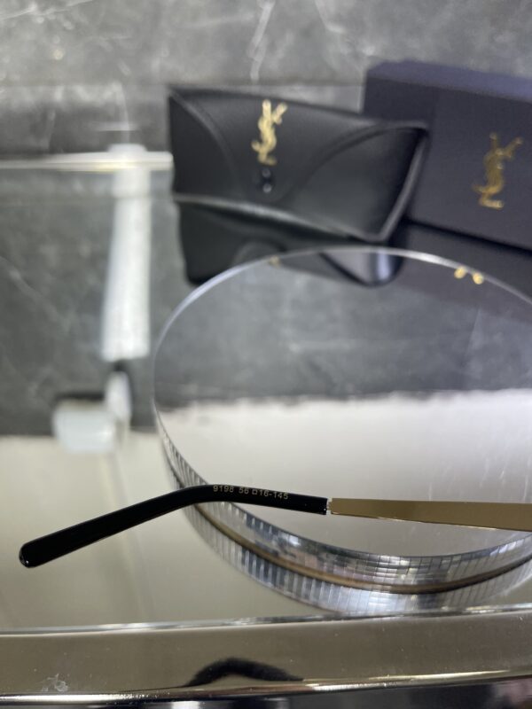 Yvesaintlaurent Oval Metal Gold Çerçeve Siyah cam 473