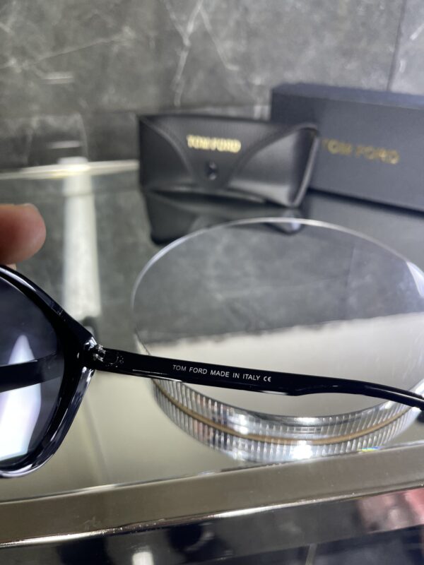 Tomford Cat Eye Siyah Cam Gold detay 468