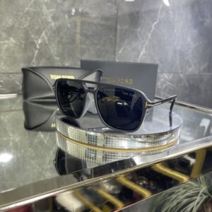 Tomford Mat Siyah cam Siyah çerçeve 466