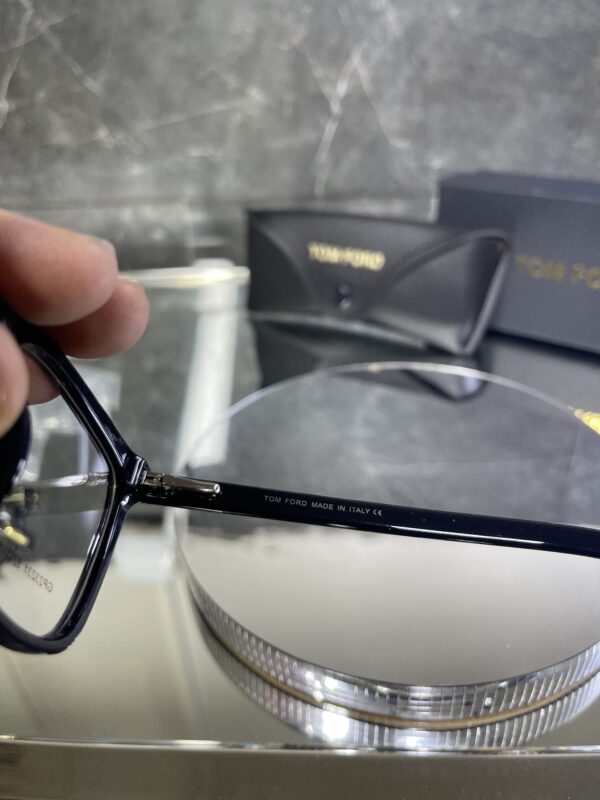 Tomford Siyah çerçeve şeffaf cam 445