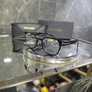 Tomford Geometrik şeffaf cam 443