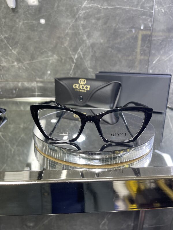 Gucci siyah çerçeve şeffaf cam 442