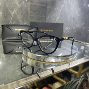 Burberry Geometrik şeffaf cam Ekose detay 435