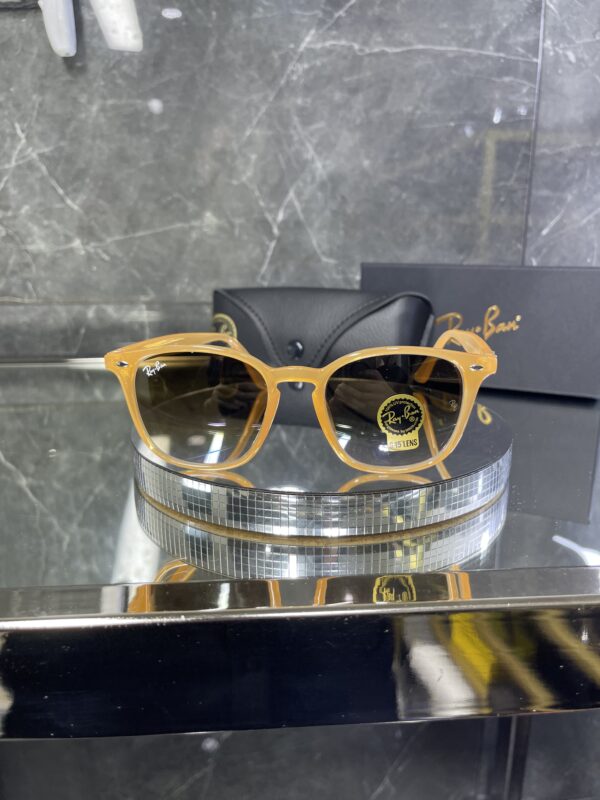 Rayban Sarı çerçeve siyah cam 484