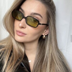 Miu Miu Kare çerçeve sarı cam 489