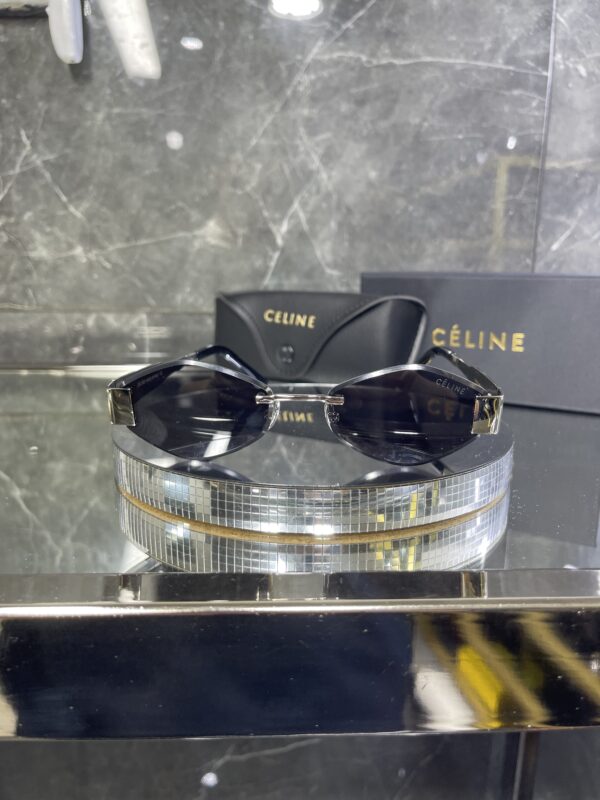 Celine metal gümüş çerçeve siyah cam 480