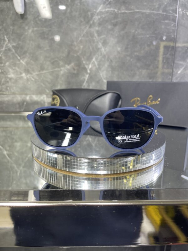 Rayban P Lacivert çerçeve siyah cam 476