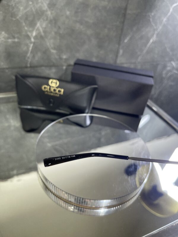 Gucci mavi cam gümüş çerçeve 496